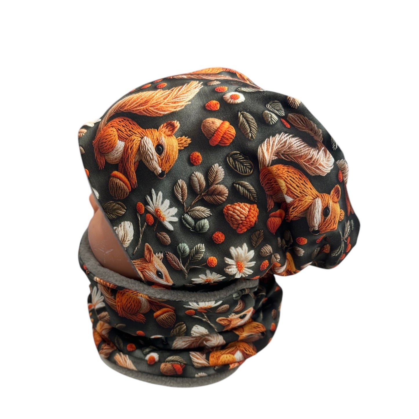 Beanie und Loop Squirrel 3d Optik